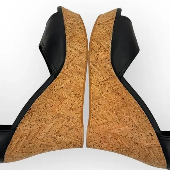 Ugg Black Leather Beaded Ankle Strap Cork Platform Wedge Sandals 8.5 Breathable - Picture 6 of 16